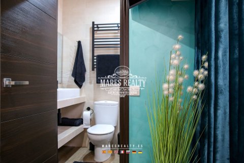 Propiedad comercial de 3 habitaciónes en venta en Blanes, Gerona, Cataluña, Spain № 1018 - foto 15