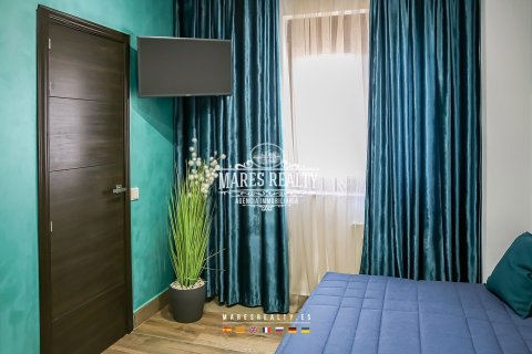Propiedad comercial de 3 habitaciónes en venta en Blanes, Gerona, Cataluña, Spain № 1018 - foto 20