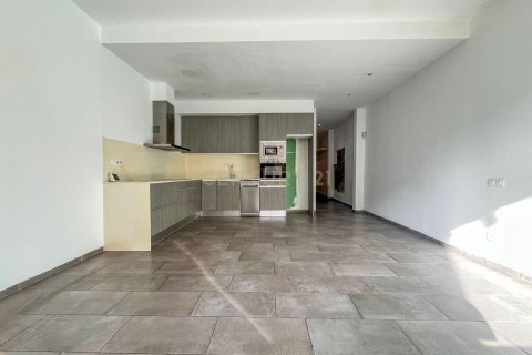 3 chambres apartment à vendre à Badalona, Barcelona, Catalonia, Spain № 9001 - photo 16