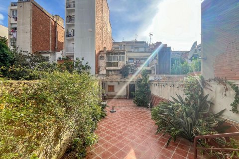 3 chambres apartment à vendre à Badalona, Barcelona, Catalonia, Spain № 9001 - photo 4