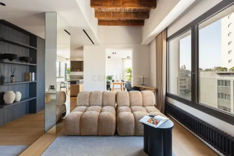 Купить квартиру в Барселона, Испания с 4 спальни, 268м², № 9003 - фото 2