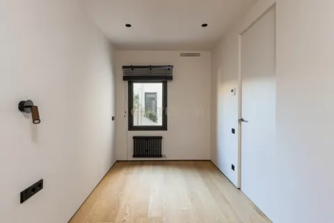 Купить квартиру в Барселона, Испания с 4 спальни, 268м², № 9003 - фото 16