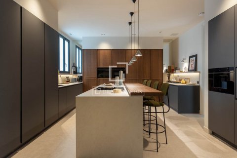 4 bedrooms apartment for sale in Barcelona, Catalonia, Spain № 8859 - photo 9