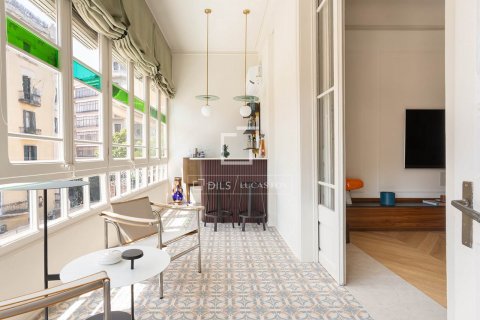4 bedrooms apartment for sale in Barcelona, Catalonia, Spain № 8859 - photo 20