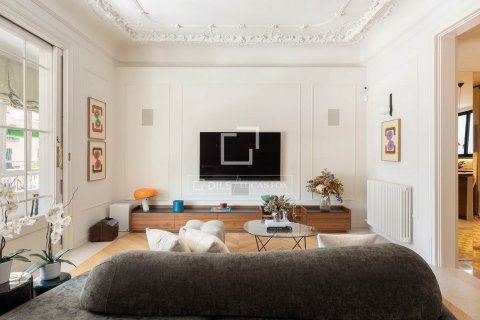 4 bedrooms apartment for sale in Barcelona, Catalonia, Spain № 8859 - photo 29