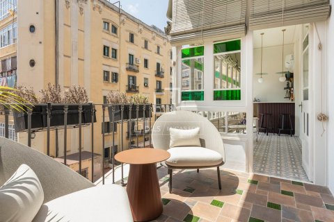 4 bedrooms apartment for sale in Barcelona, Catalonia, Spain № 8859 - photo 17