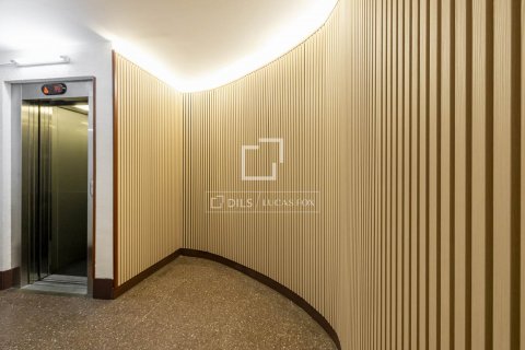 2 bedrooms apartment for rent in Barcelona, Catalonia, Spain № 8860 - photo 3