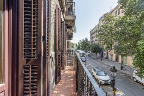 Купить квартиру в Барселона, Испания с 2 спальни, 77м², № 8862 - фото 22
