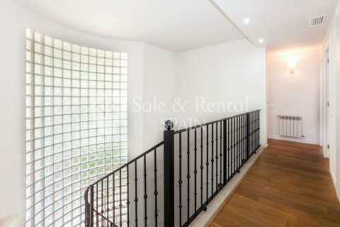 Сasa de 6 dormitorios en venta en Gavà, Barcelona, Cataluña, Spain № 6784 - foto 25