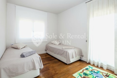 Сasa de 6 dormitorios en venta en Gavà, Barcelona, Cataluña, Spain № 6784 - foto 26