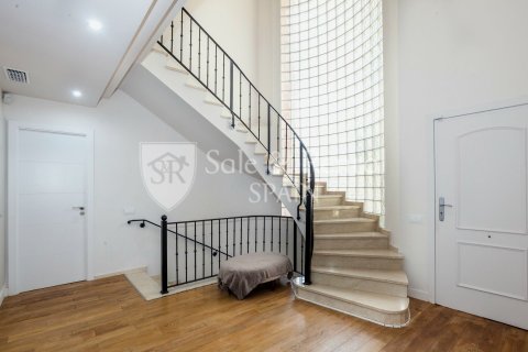 Сasa de 6 dormitorios en venta en Gavà, Barcelona, Cataluña, Spain № 6784 - foto 5