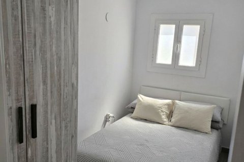 Apartamento de 3 dormitorios en venta en Cataluña, Spain № 6782 - foto 17
