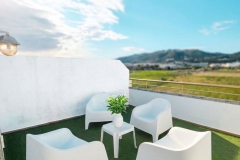 Apartamento de 3 dormitorios en venta en Cataluña, Spain № 6782 - foto 21