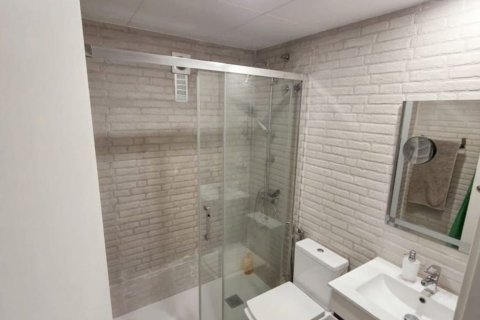 Apartamento de 3 dormitorios en venta en Cataluña, Spain № 6782 - foto 9