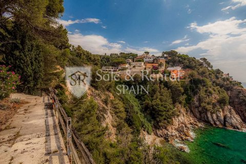 1 bedroom house for sale in Lloret de Mar, Girona, Catalonia, Spain № 6785 - photo 18