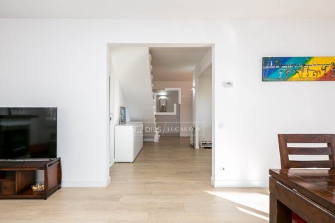 Villa de 5 dormitorios en venta en Castelldefels, Barcelona, Cataluña, Spain № 3820 - foto 8