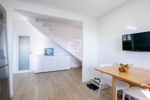 Villa de 5 dormitorios en venta en Castelldefels, Barcelona, Cataluña, Spain № 3820 - foto 15