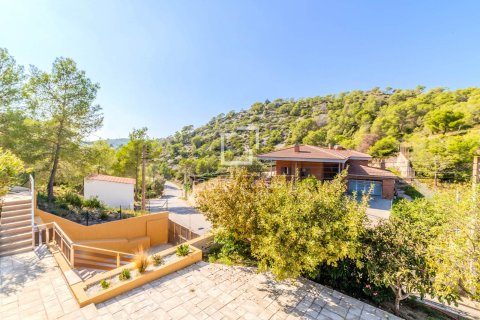 Villa de 4 dormitorios en venta en Sitges, Barcelona, Cataluña, Spain № 3816 - foto 26