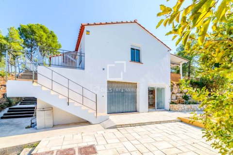 Villa de 4 dormitorios en venta en Sitges, Barcelona, Cataluña, Spain № 3816 - foto 3