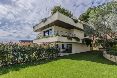 Сasa de 5 dormitorios en venta en Barcelona, Cataluña, Spain № 1605 - foto 25