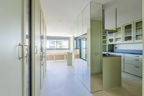 Сasa de 5 dormitorios en venta en Barcelona, Cataluña, Spain № 1605 - foto 9