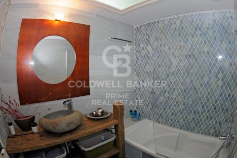 Casa adosada de 3 dormitorios en venta en Palafrugell, Gerona, Cataluña, Spain № 6059 - foto 7