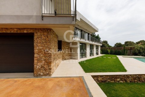 Сasa de 4 dormitorios en venta en Begur, Gerona, Cataluña, Spain № 6062 - foto 18