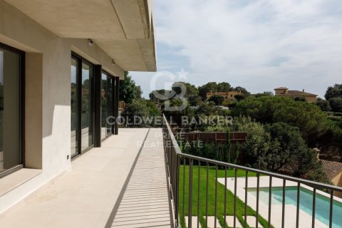 Сasa de 4 dormitorios en venta en Begur, Gerona, Cataluña, Spain № 6062 - foto 21