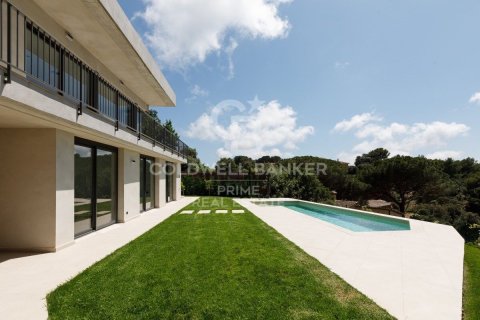 Сasa de 4 dormitorios en venta en Begur, Gerona, Cataluña, Spain № 6062 - foto 6
