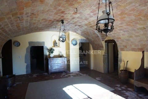 Купить дом в Герона, Испания с 10 спален, 1000м², № 6060 - фото 5