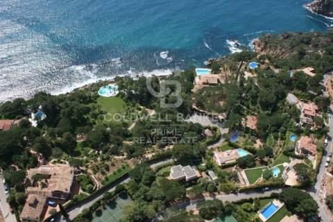 Parcela de 2522 m² en venta en Sant Feliu de Guíxols, Gerona, Cataluña, Spain № 6063