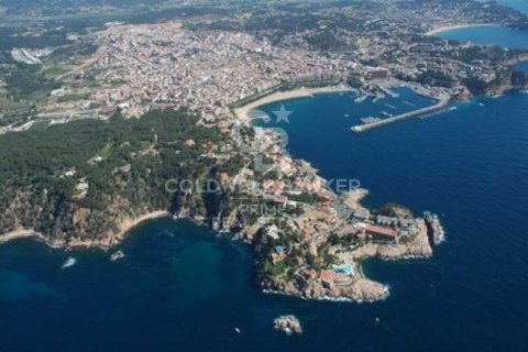 Parcela de 2522 m² en venta en Sant Feliu de Guíxols, Gerona, Cataluña, Spain № 6063 - foto 3