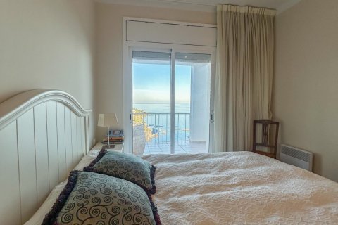 Сasa de 5 dormitorios en venta en Llanca, Gerona, Cataluña, Spain № 1625 - foto 15