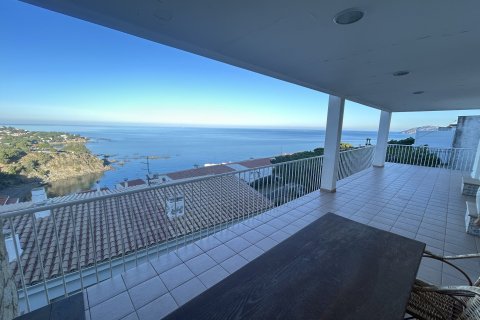 Сasa de 5 dormitorios en venta en Llanca, Gerona, Cataluña, Spain № 1625