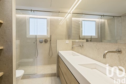 3 bedrooms apartment for sale in Barcelona, Catalonia, Spain № 7554 - photo 24