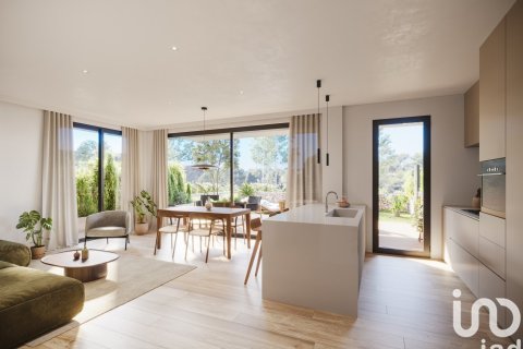 4 bedrooms apartment for sale in Cerdanyola Del Valles, Barcelona, Catalonia, Spain № 7557 - photo 7