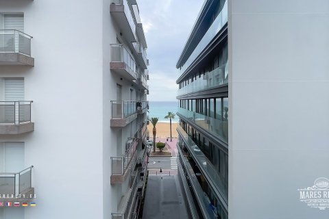 15 rooms commercial property for sale in Lloret de Mar, Girona, Catalonia, Spain № 956 - photo 2