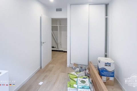 15 rooms commercial property for sale in Lloret de Mar, Girona, Catalonia, Spain № 956 - photo 18