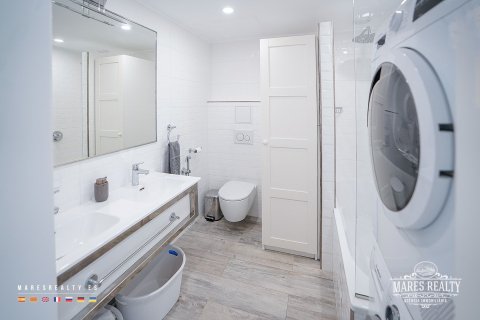 Villa de 3 dormitorios en venta en Lloret de Mar, Gerona, Cataluña, Spain № 958 - foto 15