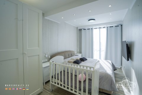 Villa de 3 dormitorios en venta en Lloret de Mar, Gerona, Cataluña, Spain № 958 - foto 10
