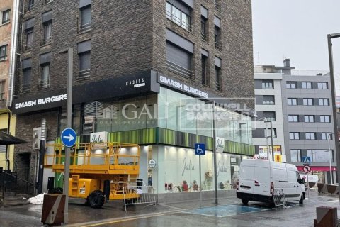 Снять в аренду квартиру в Андорра, Испания с 1 спальня, 50м², № 7697 - фото 2