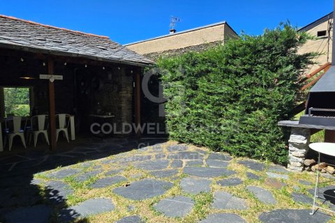 2 bedrooms villa for rent in Catalonia, Spain № 7695 - photo 22