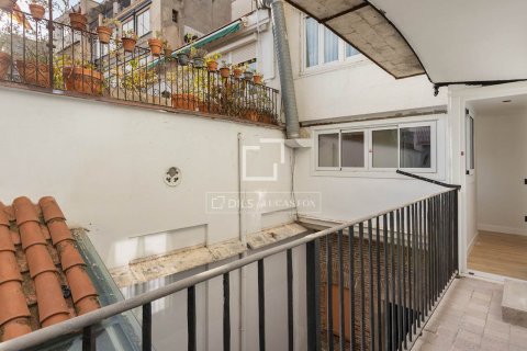 2 bedrooms apartment for sale in Barcelona, Catalonia, Spain № 4055 - photo 29