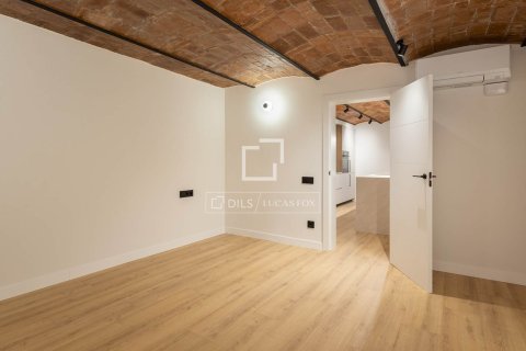 2 bedrooms apartment for sale in Barcelona, Catalonia, Spain № 4055 - photo 17