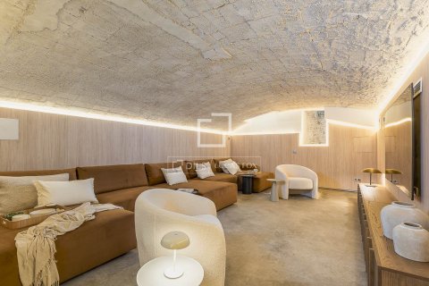 Apartamento de 2 dormitorios en venta en Barcelona, Cataluña, Spain № 4060 - foto 28