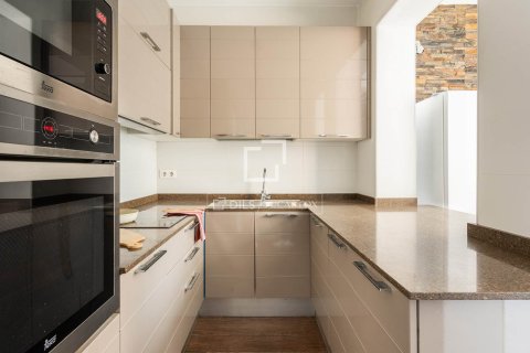 4 bedrooms apartment for sale in Barcelona, Catalonia, Spain № 4056 - photo 9