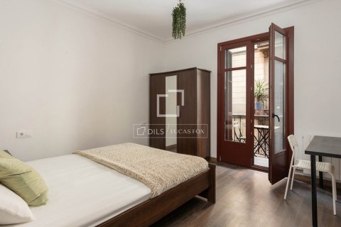 4 bedrooms apartment for sale in Barcelona, Catalonia, Spain № 4056 - photo 20