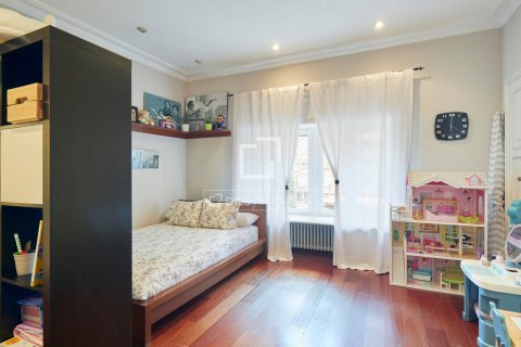 Apartamento de 6 dormitorios en venta en Barcelona, Cataluña, Spain № 6265 - foto 25