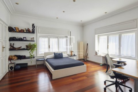 Apartamento de 6 dormitorios en venta en Barcelona, Cataluña, Spain № 6265 - foto 14