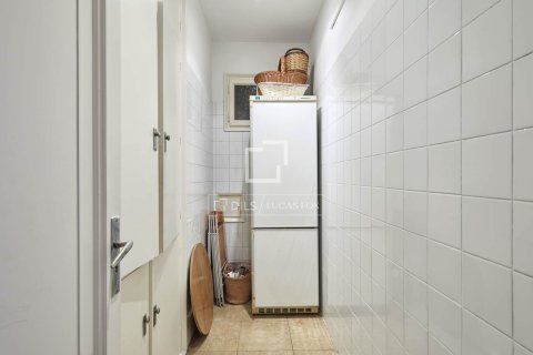 Apartamento de 6 dormitorios en venta en Barcelona, Cataluña, Spain № 6265 - foto 30